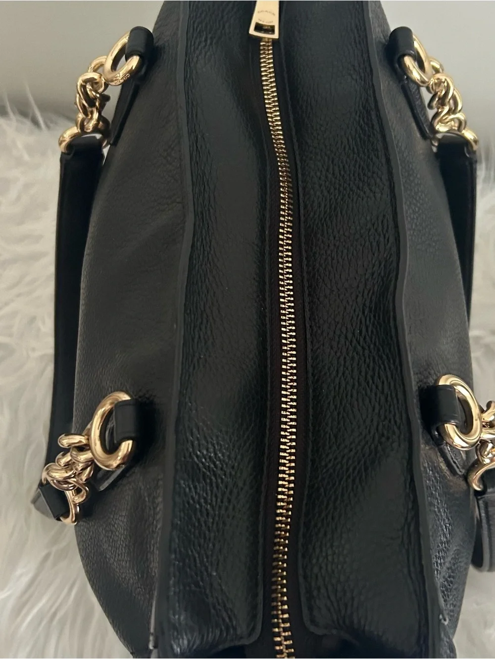 Coach Black Pebbled Leather Tote Bag Gold Chain Shoulder Purse